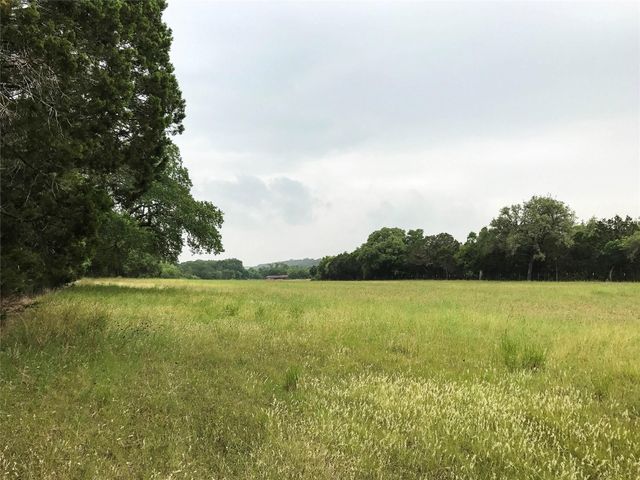 101 Hillview TRL, Dripping Springs, TX 78620