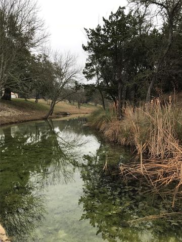 101 Hillview TRL, Dripping Springs, TX 78620