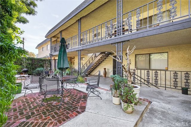 2115 Ohio, Signal Hill, CA 90755