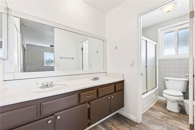 2115 Ohio, Signal Hill, CA 90755