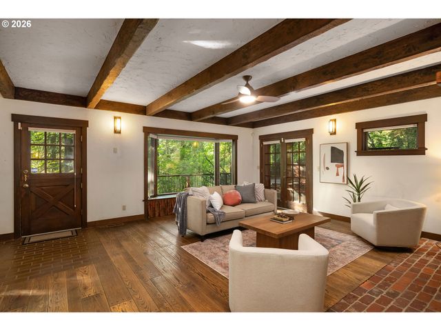 300 Nw 114th Ave, Portland, OR 97229