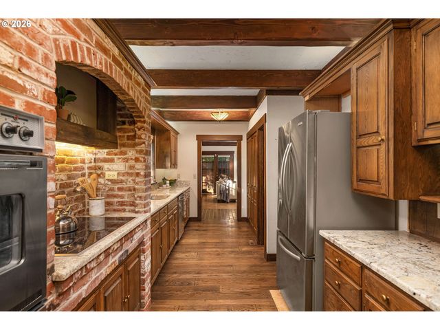 300 Nw 114th Ave, Portland, OR 97229