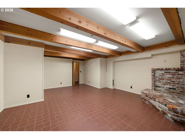 300 Nw 114th Ave, Portland, OR 97229