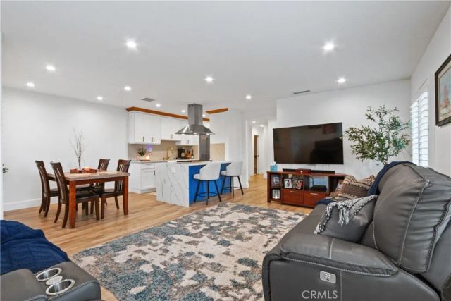 719 Oro Terrace, San Pedro, CA 90731