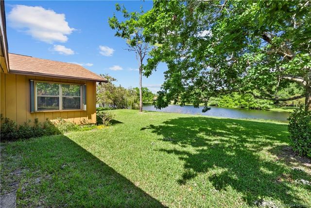 903 SW Willow Lane, Palm City, FL 34990