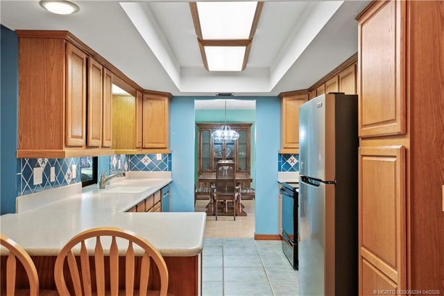 903 SW Willow Lane, Palm City, FL 34990