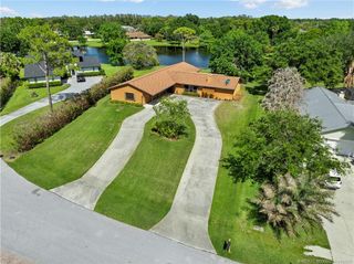 903 SW Willow Lane, Palm City, FL 34990