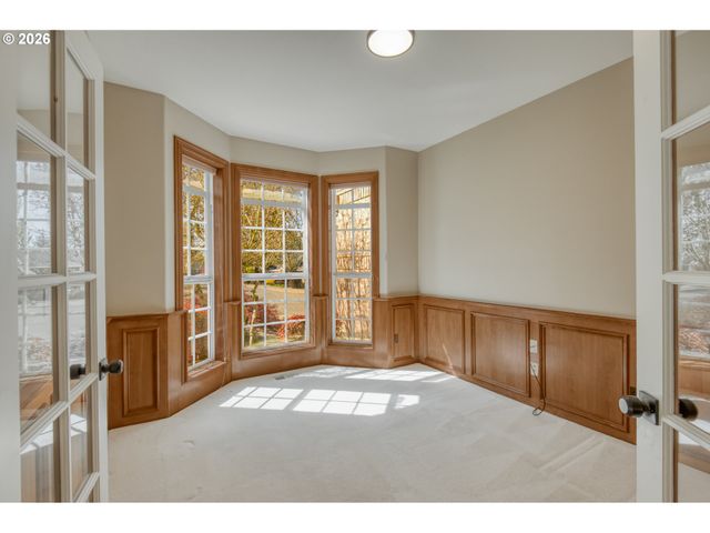 19413 Sw WINSLOW Dr, Beaverton, OR 97007