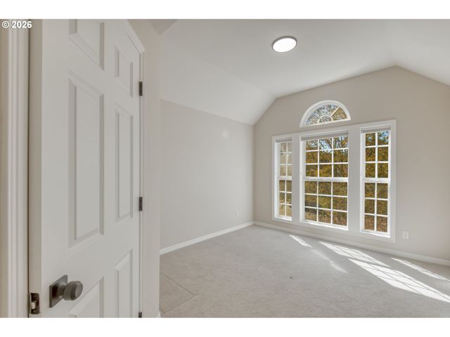 19413 Sw WINSLOW Dr, Beaverton, OR 97007