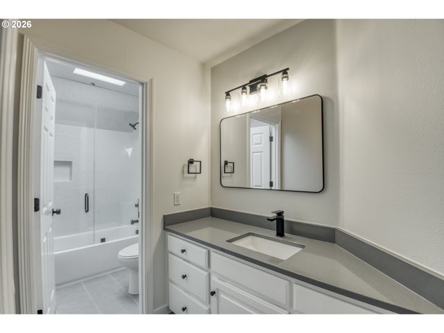 19413 Sw WINSLOW Dr, Beaverton, OR 97007