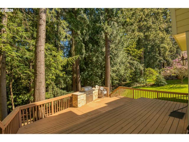 19413 Sw WINSLOW Dr, Beaverton, OR 97007