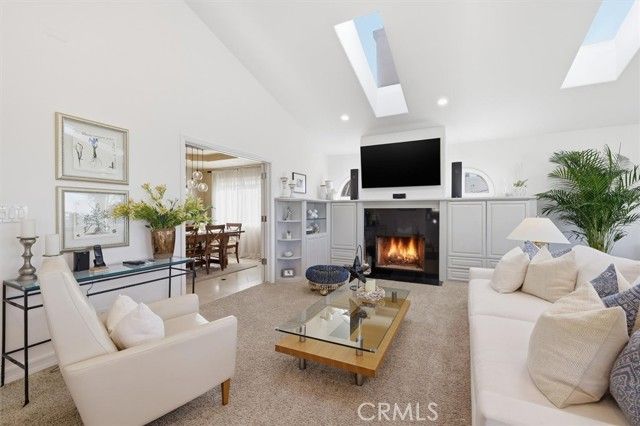 8325 Delgany Avenue, Playa Del Rey (los Angeles), CA 90293