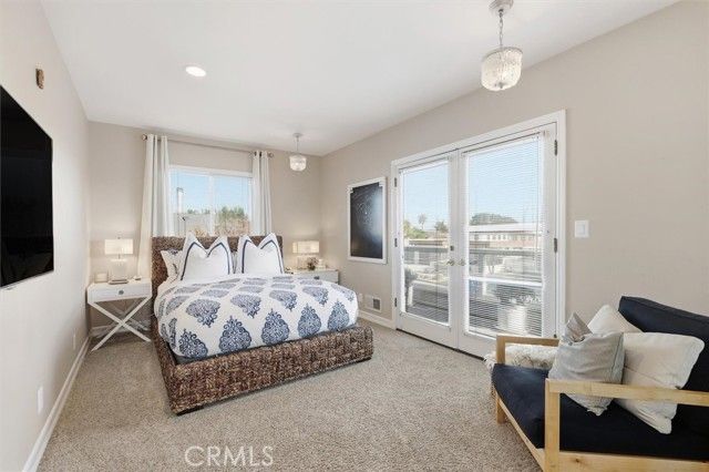 8325 Delgany Avenue, Playa Del Rey (los Angeles), CA 90293