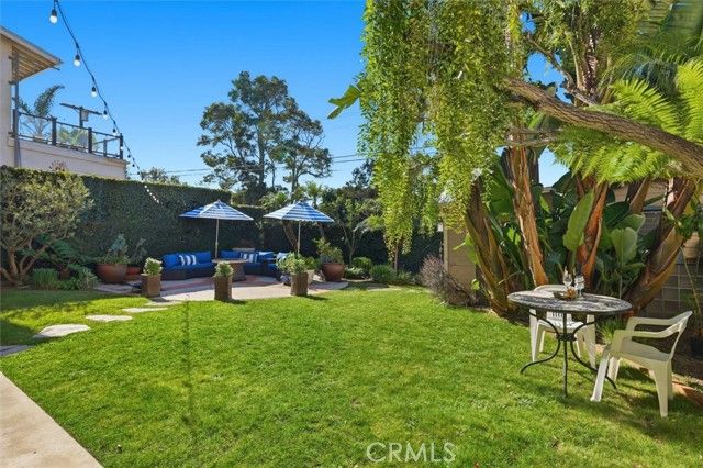 8325 Delgany Avenue, Playa Del Rey (los Angeles), CA 90293