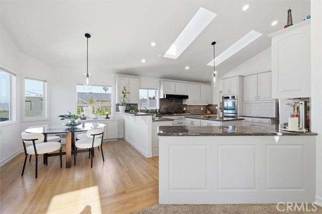 8325 Delgany Avenue, Playa Del Rey (los Angeles), CA 90293