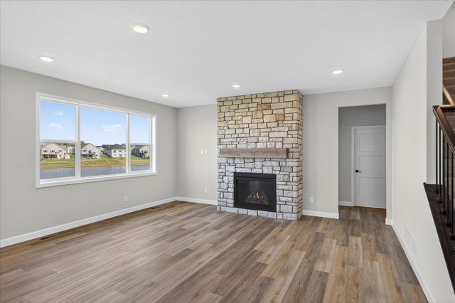 920 Kepler Avenue NE, Hanover, MN 55341