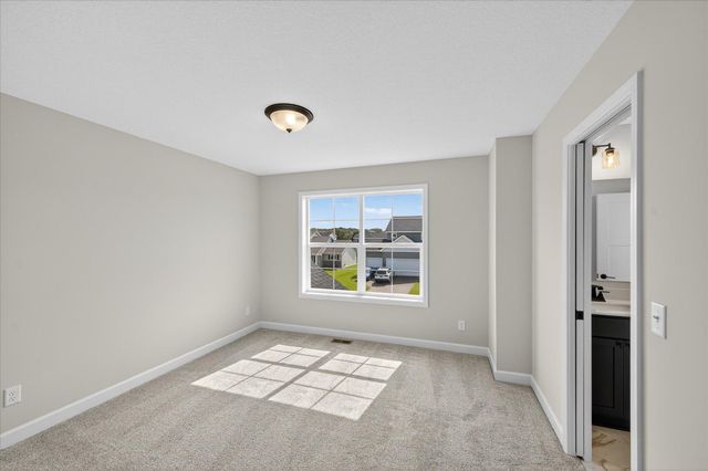 920 Kepler Avenue NE, Hanover, MN 55341