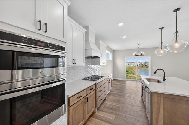 920 Kepler Avenue NE, Hanover, MN 55341