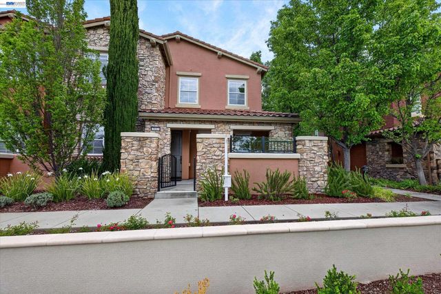 3683 Central Parkway, Dublin, CA 94568