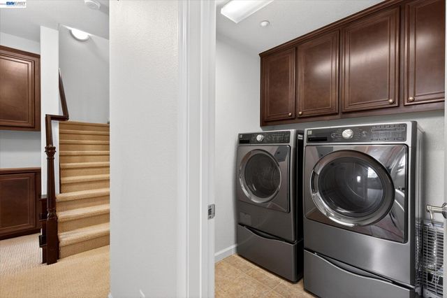 3683 Central Parkway, Dublin, CA 94568