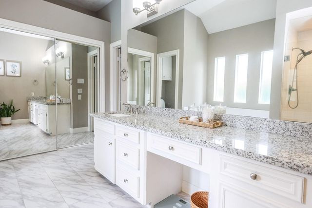 118 Mill Trail Drive, Sugar Land, TX 77498