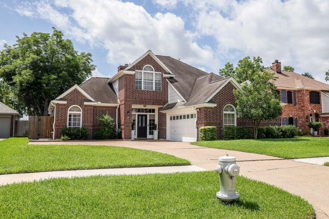 118 Mill Trail Drive, Sugar Land, TX 77498