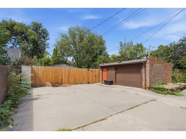 2686 S Gilpin St, Denver, CO 80210