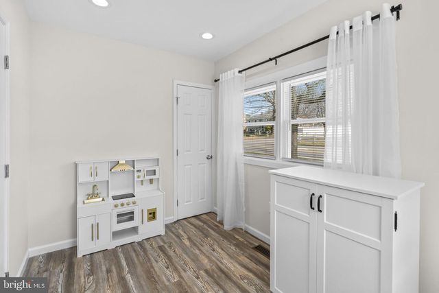 8062 TELEGRAPH RD, Severn, MD 21144