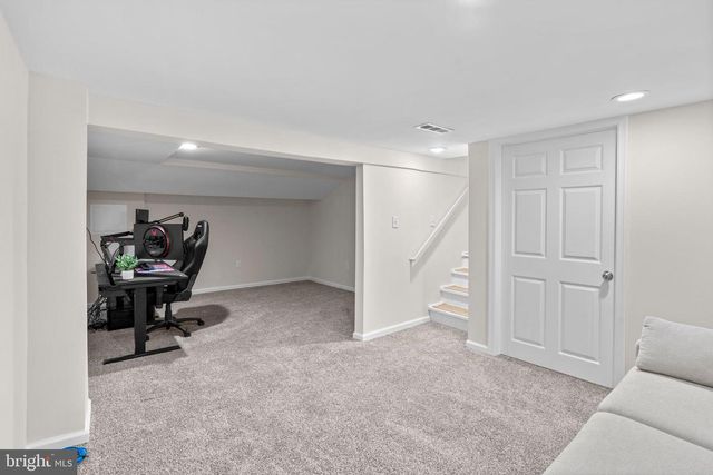 8062 TELEGRAPH RD, Severn, MD 21144