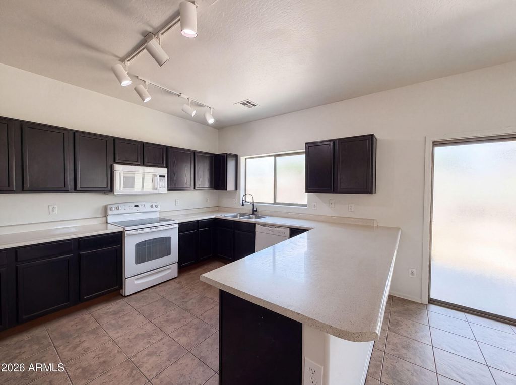 25660 W ELWOOD Street, Buckeye, AZ 85326 — photo 2
