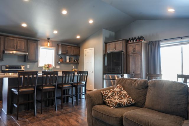 1801 42nd Street S, Moorhead, MN 56560