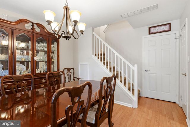 3206 SAXONY DR, Mount Laurel, NJ 08054