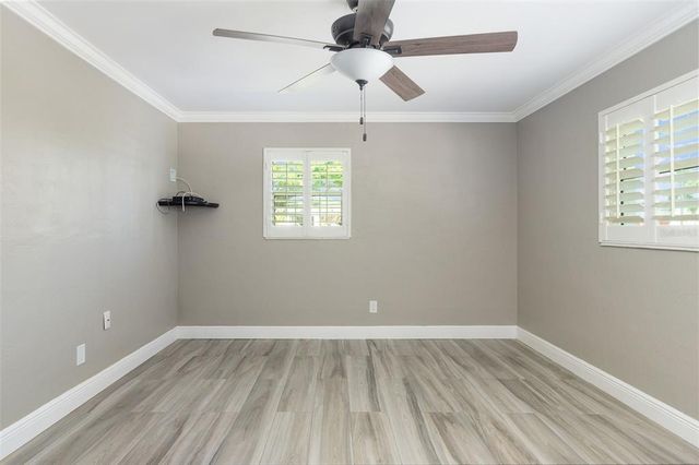 1183 35TH AVENUE NE, St Petersburg, FL 33704