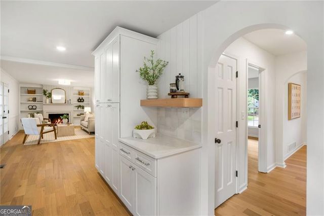 194 Pioneer Trail, Marietta, GA 30068
