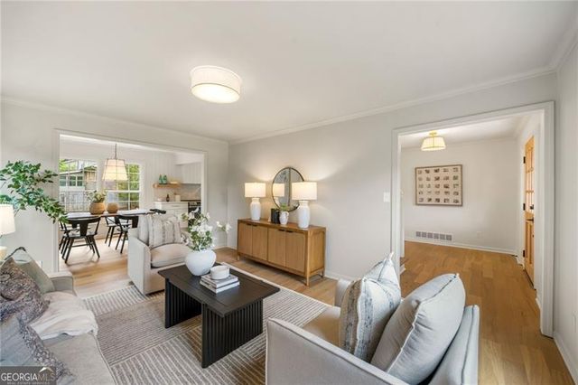 194 Pioneer Trail, Marietta, GA 30068