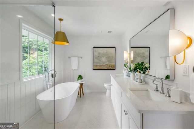 194 Pioneer Trail, Marietta, GA 30068