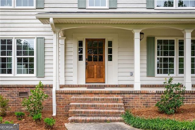 194 Pioneer Trail, Marietta, GA 30068