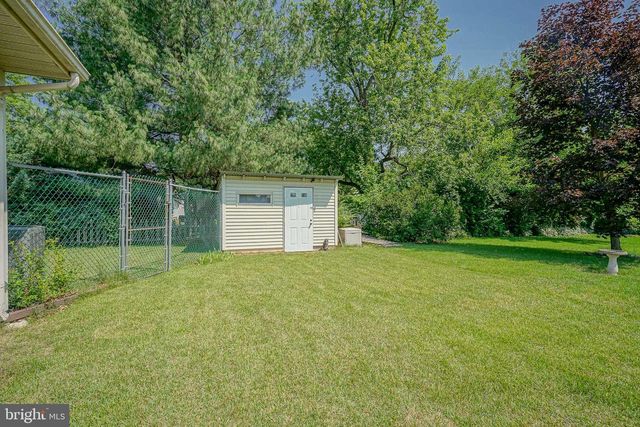 110 HADDON AVE, West Berlin, NJ 08091