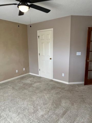 3 Pine Hollow Court, Edwardsville, IL 62025