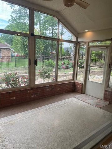 3 Pine Hollow Court, Edwardsville, IL 62025