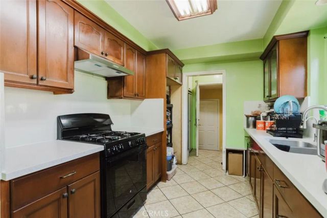11338 Dronfield Avenue, Pacoima, CA 91331