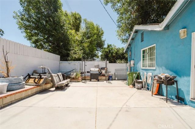 11338 Dronfield Avenue, Pacoima, CA 91331
