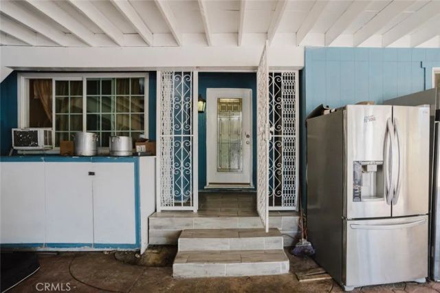 11338 Dronfield Avenue, Pacoima, CA 91331