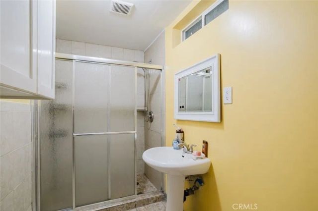 11338 Dronfield Avenue, Pacoima, CA 91331