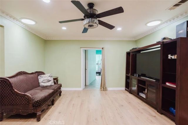 11338 Dronfield Avenue, Pacoima, CA 91331