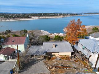 937 Hillcrest Forest, Canyon Lake, TX 78133