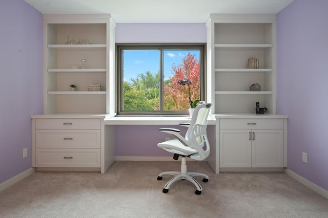 4075 W 51st Street 302, Edina, MN 55424