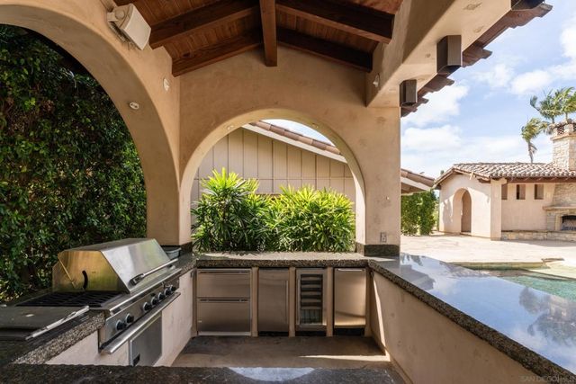 6858 Las Colinas, Rancho Santa Fe, CA 92067