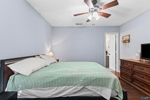116 Hollington Drive, Huntsville, AL 35811