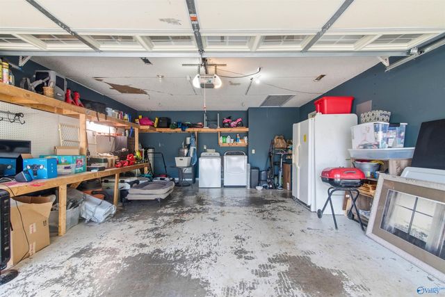 116 Hollington Drive, Huntsville, AL 35811